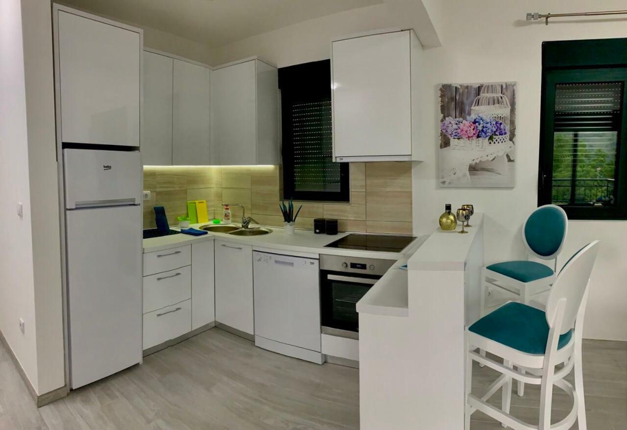 Absolute Apartman Kotor Exterior photo
